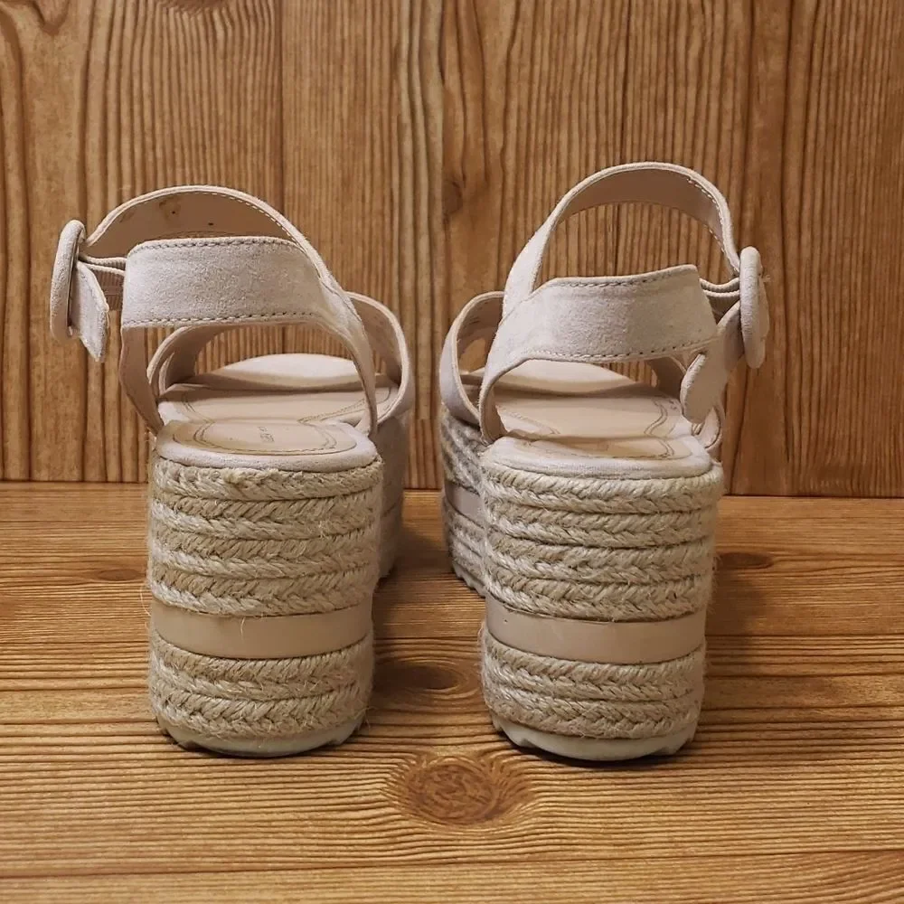 PULL&BEAR Flatform Espadrilles Pale Pink Sandals Women’s Size 9